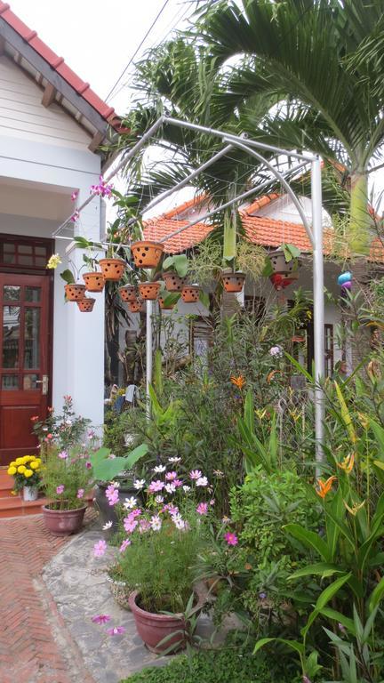 Charming Homestay Хойан Экстерьер фото