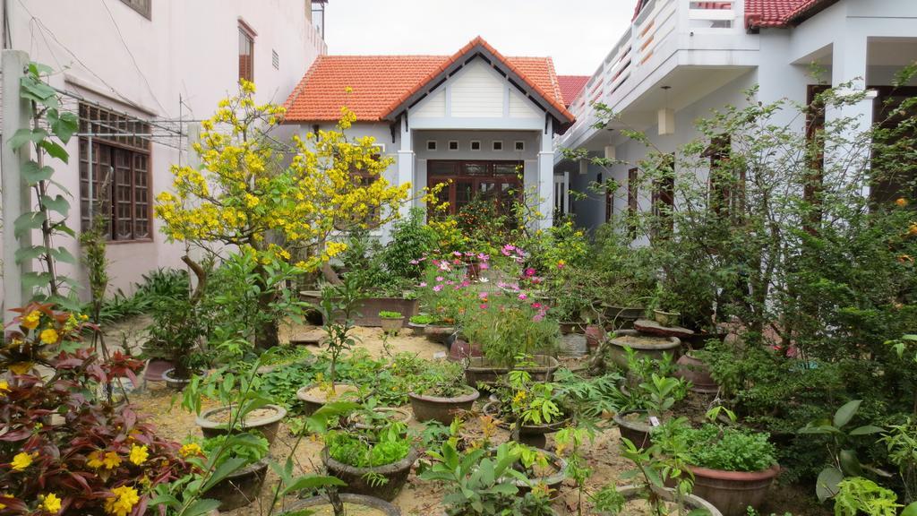 Charming Homestay Хойан Экстерьер фото