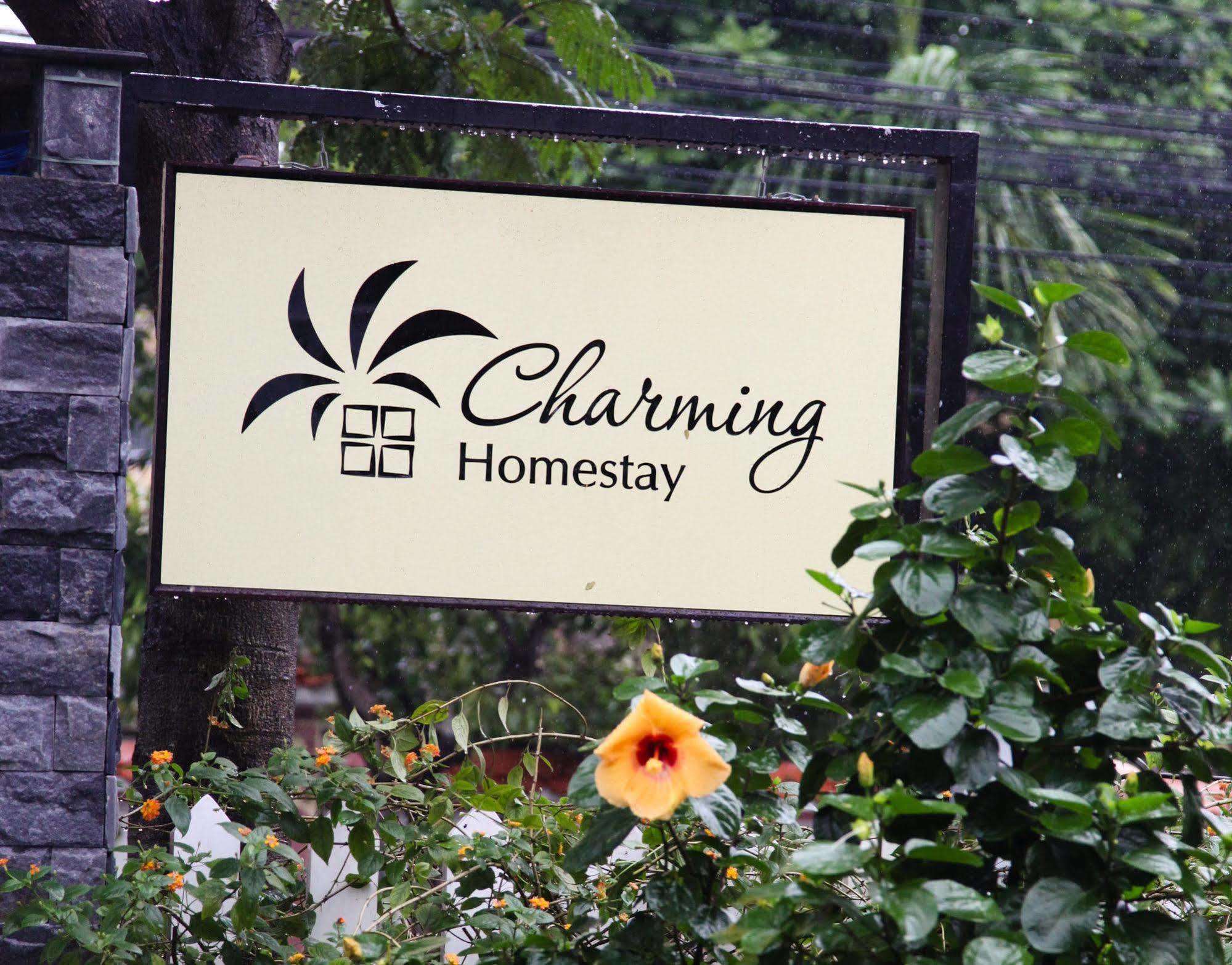 Charming Homestay Хойан Экстерьер фото